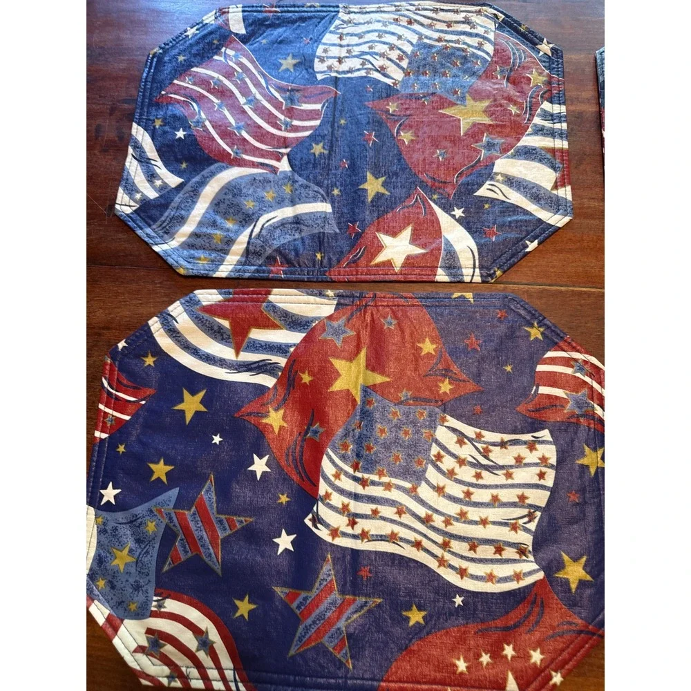 Set of 4 American Flag Patriotic Placemats Red White Blue Stars Americana Decor
